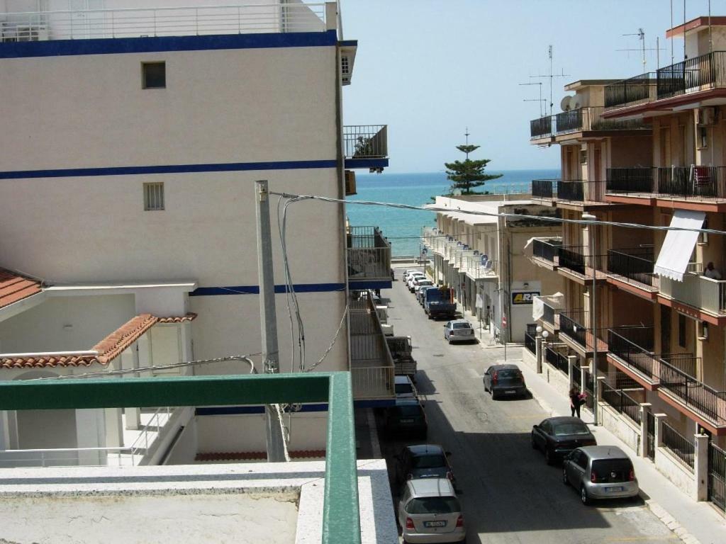 Casa Mazzarelli Apartment Marina di Ragusa Luaran gambar